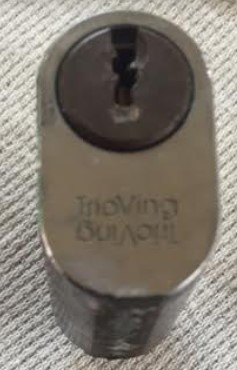 Fairline Squadron 60 Trioving lock cylinder