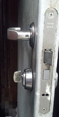 Trioving 5312 lock in metal door