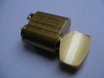 Trioving 5541/32MM/SB Thumb turn satin brass finish 32mm